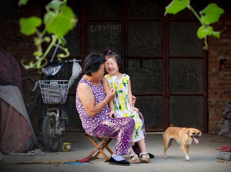 ��Ե�����ͷ��߿�������